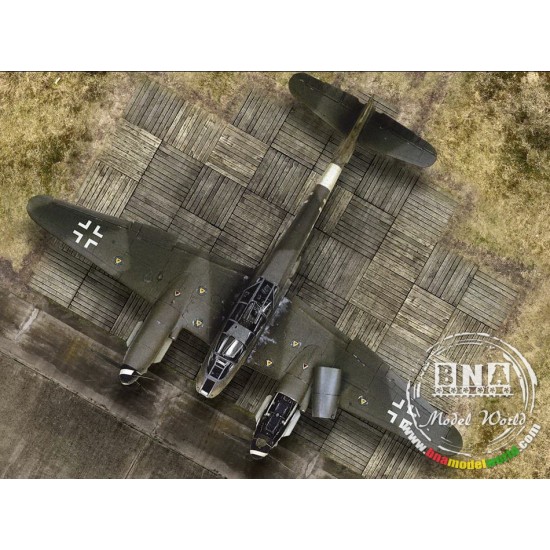 1/48 Airfield Tarmac Sheet: "WWII Luftwaffe Hardstand" (Size: 395 x 280mm)