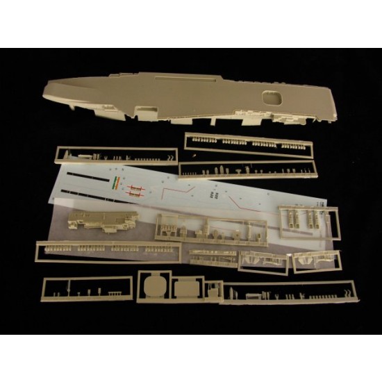 1/700 INS Viraat R22 (Complete Resin kit)
