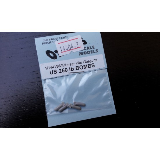 1/144 US 250lb bombs (4 per pack)