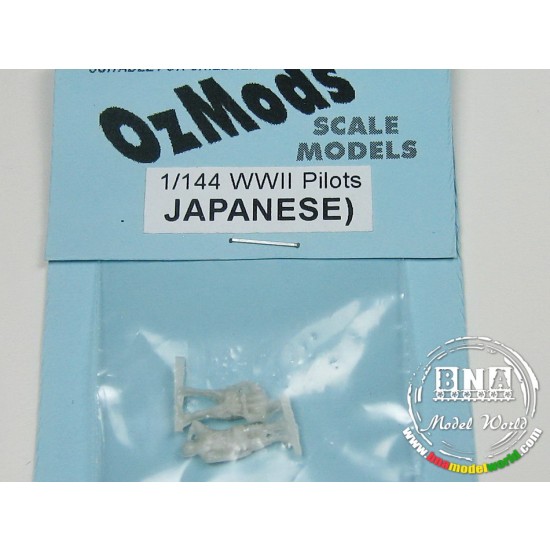 1/144 WWII Japanese Pilot (standing - 2 figures per pack)