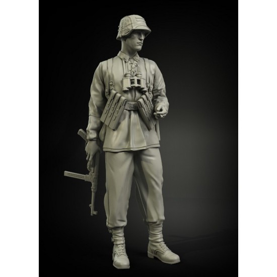 1/35 Waffen-SS NCO Normandy 44