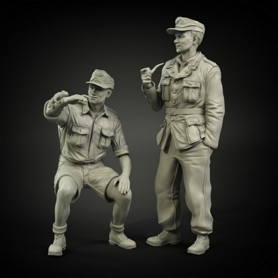 1/35 German DAK Tankers set (2 figures)