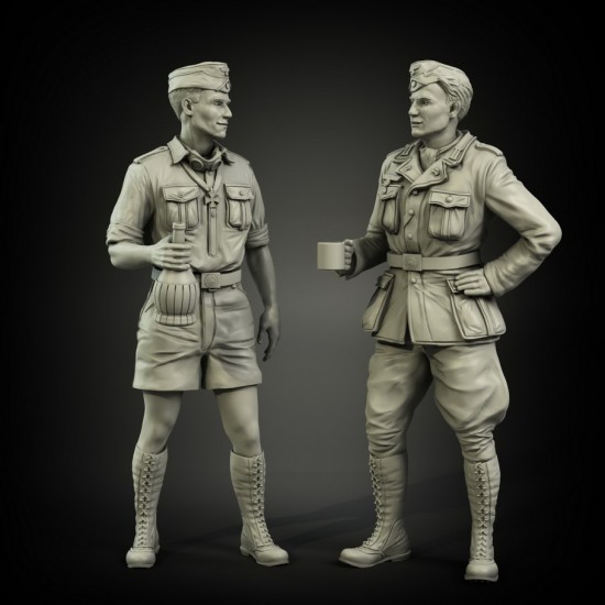 1/35 DAK Tankers RK Award Ceremony Set (2 figures)