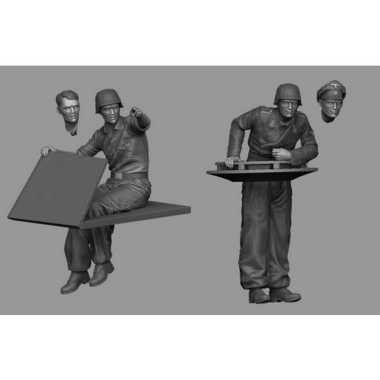 1/35 Voran! StuG Crew in Action set (2 figures)