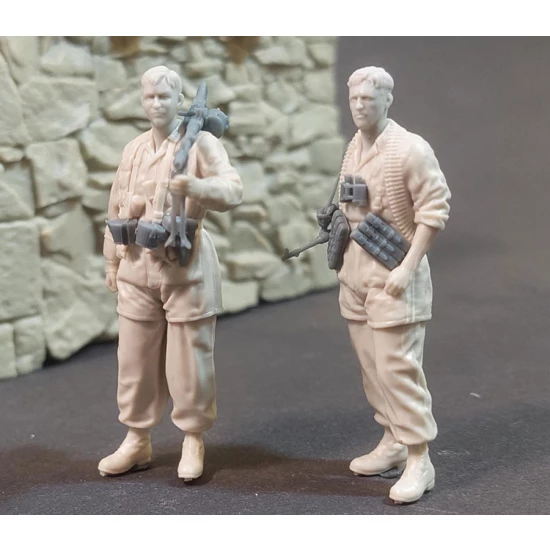 1/35 German Fallschirmjager MG34 Team Set