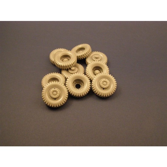 1/35 Road Wheels for WWII M26 "Dragon Wagon" (11pcs)