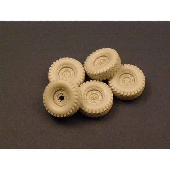 1/35 Road Wheels with Spare for Humvee (Early Pattern) (5pcs)