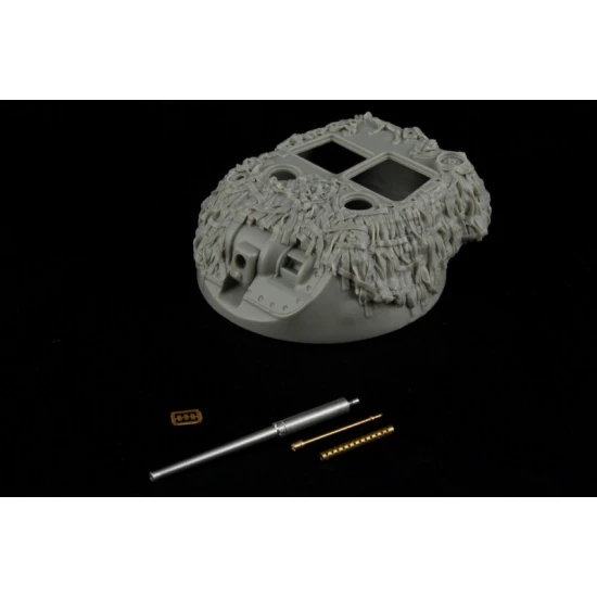 1/35 Staghound AC Turret with Hessian Net
