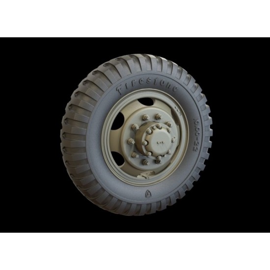 1/35 White 666 Road Wheels (Firestone)