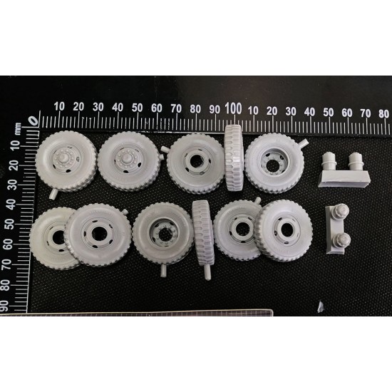 1/35 M54 Road Wheels (Firestone Combat Pattern) 
