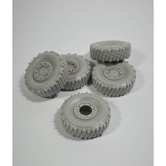 1/35 LMC Lince Road Wheels