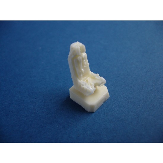 1/72 Escapac IIC Ejection Seat for Douglas A-4, Vought A-7, B-52 Stratofortress