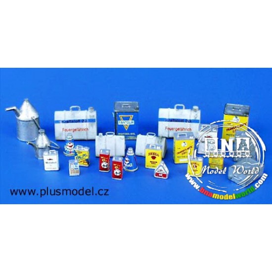 1/35 Oil Tins