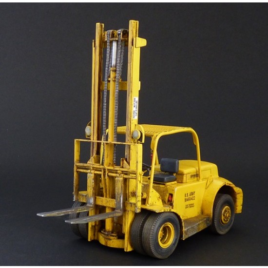 1/35 American Forklift Full Resin kit
