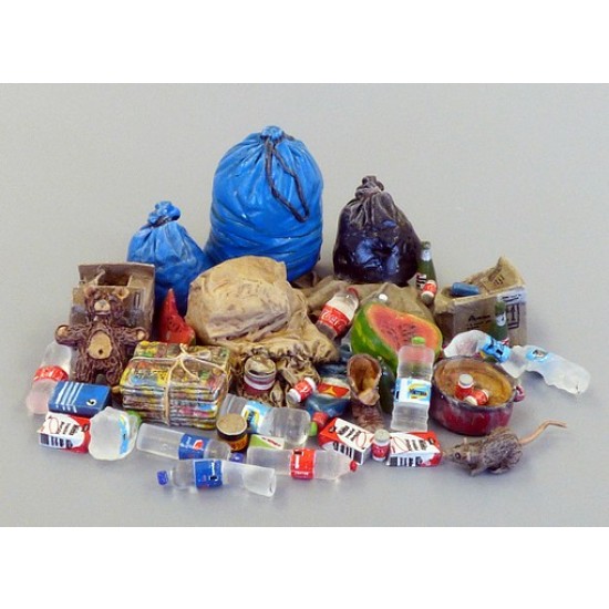 1/35 Trash (Resin+Decals)