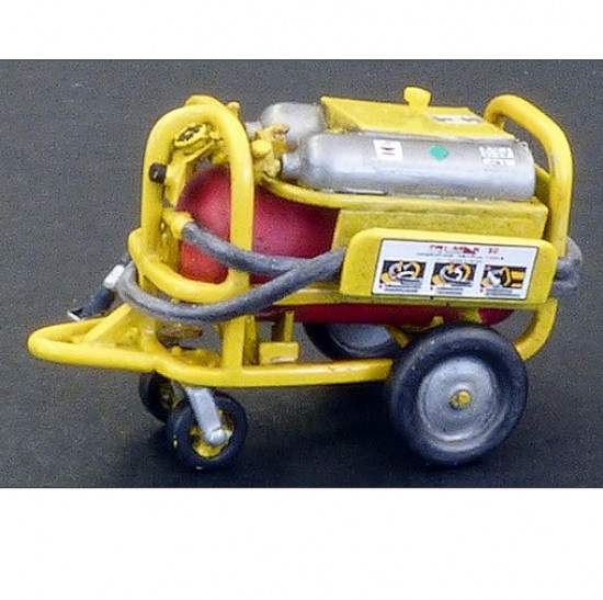 1/48 Tri-max Extinguisher