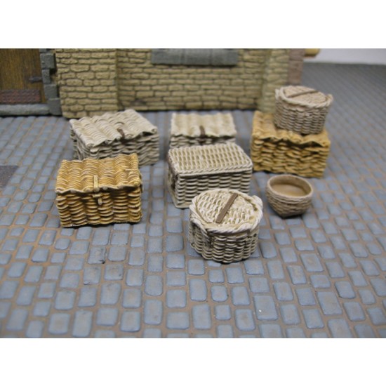 1/35 Wicker Basket Set (8 resin parts)
