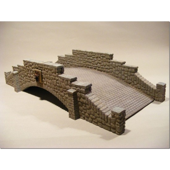 1/35 Large Stone Bridge (8 resin pcs) Size: 30x12.5x6.5cm (LxWxH)