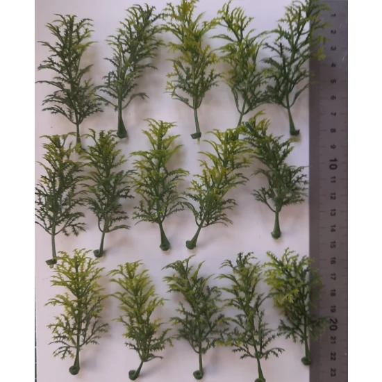 1/35 - 1/16 Plastic Plants - Tall Bushes Medium/Light Green (8pcs)