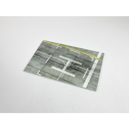 1/72 Modern NATO Airfield Type 1 Diorama Base with 3D Effect (250x160mm)