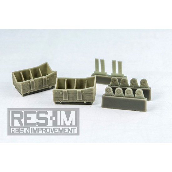 1/72 Letov S-328 Smolik Transportion Carts