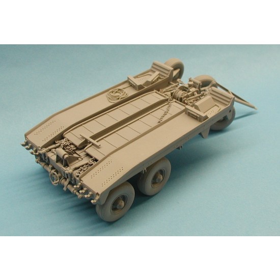 1/35 Light Recovery Trailer 7.5ton Complete Resin kit