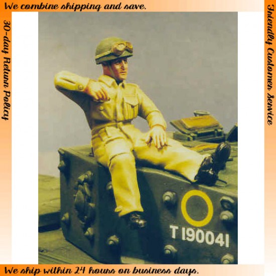 1/35 Tanker in Denims Seated on Turret (1 figure)