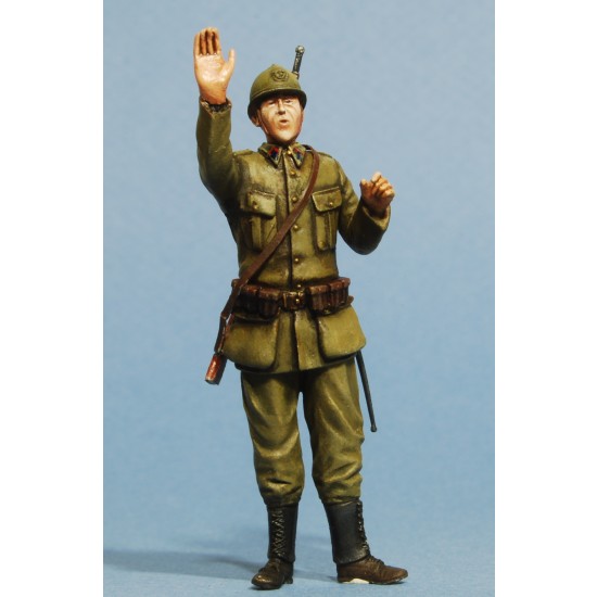 1/35 "Halte... une fois!" Belgian Soldier with Mauser 1889 (FN Herstal) 1940