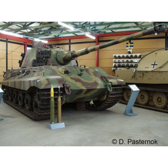 1/35 German Tiger II Ausf.B (Henschel Turret)