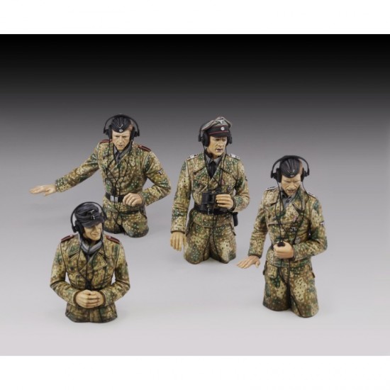 1/35 WWII German Tank Crew in Pit Dot (4 figures, half-body)