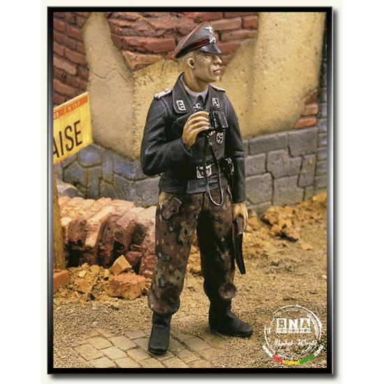 1/35 WWII German Tank Crew