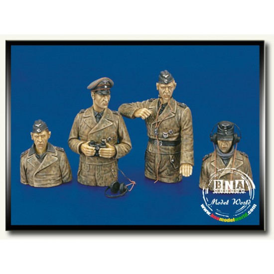 1/35 WWII Waffen SS Tiger I Crew