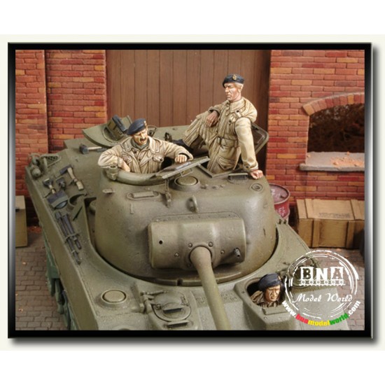Royal Model 1/35 WWII British Tank Crew/Tanker Royal Models RM514