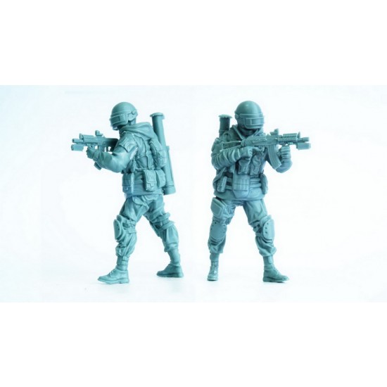 1/35 Russian Special Forces Fire Supporter (1 figure)