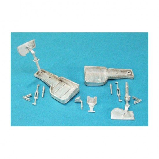 1/48 Supermarine Attacker Landing Gear for Trumpeter kits (white metal)