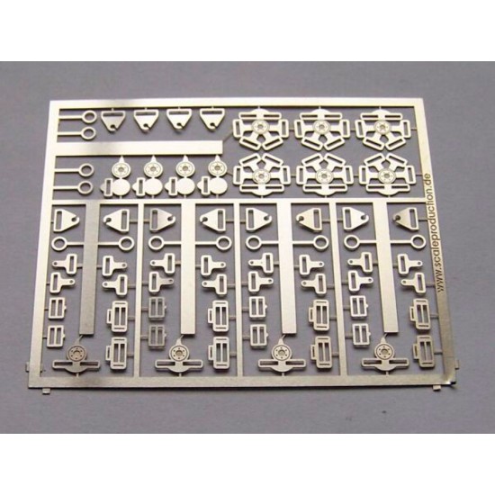 1/24 Seatbelt Buckles Set #2 without Seatbelt / Decals