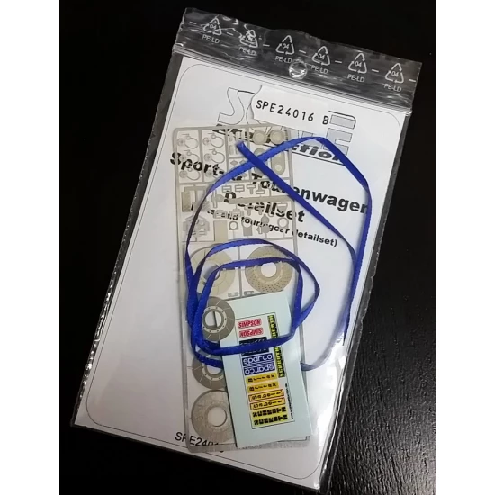 1/24 Sports and Touring Car Detail-up Set with Blue Seatbelt