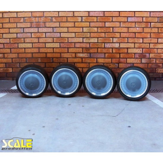 1/24 1/25 17" "Smoothies" (VW Beetle) Wheels #2 (4 narrow) w/Nankang Tread Tyres