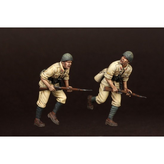 1/35 Italian Guastatori in North Africa (2 figures)