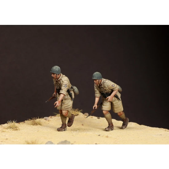 1/35 Italian Guastatori in North Africa (2 figures)