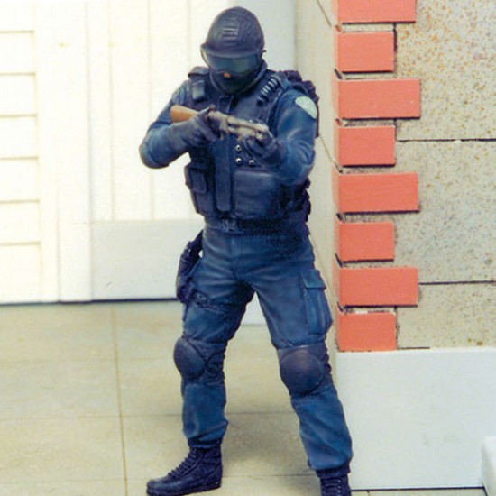 1/35 SWAT Team #4