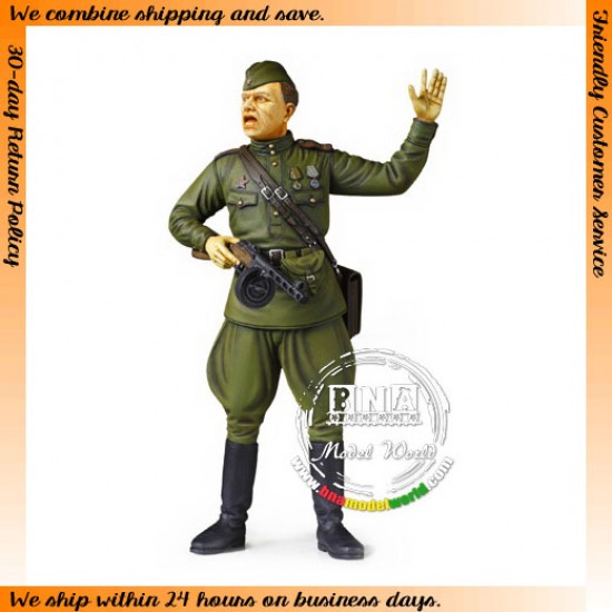 1/16 WWII Russian Field Commander