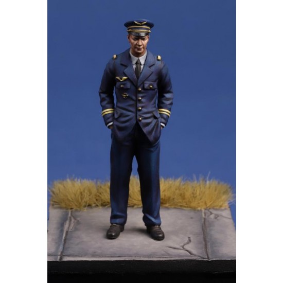 54mm Scale WWII French Pilot #2