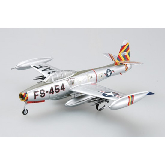 1/72 F-84G Thunderjet Four Queens/OLIE Joe Davis 58 FBG 1953