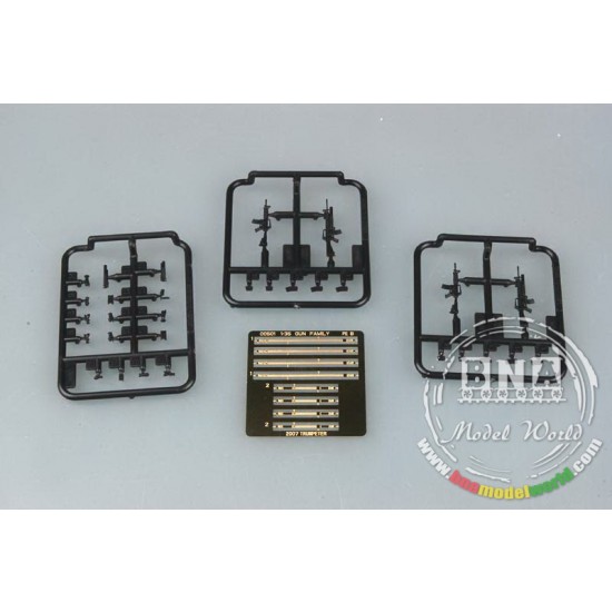1/35 Weapon Series: AR15/M16/M4 Family - M16A2/M203 &M733