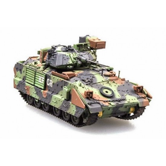 1/72 M2A2 Bradley ODS "KFOR" Display Model