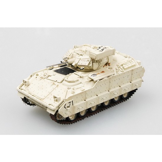 1/72 US M2A2 "Bradley" Infantry Fighting Vehicle Display Model