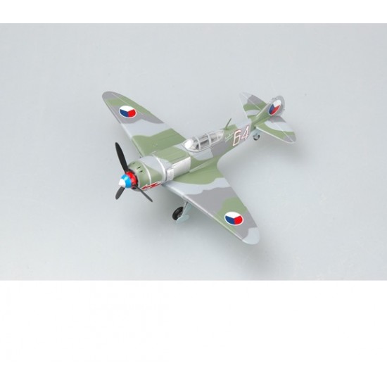 1/72 Czechoslovak Air Force Lavochkin La-7 "White 64" [Winged Ace Series]
