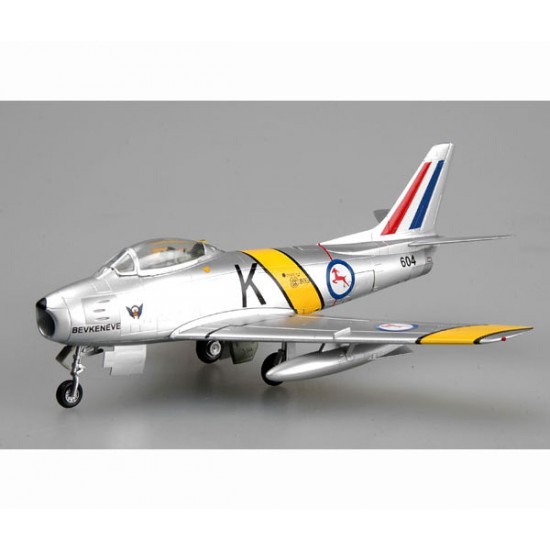 1/72 Korean War F-86F-30 South African Air Force No.2 Squadron [Winged Ace Series]