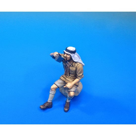 1/35 SAS Jeep Crew at Rest No.1 Eating (1 figure)